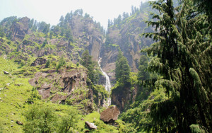 6 Wasserfall bei Manali